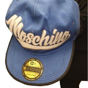 AW20 MOSCHINO Couture Jeremy Scott OVERSIZEDGIGANTIC MACRO SNAPBACK LOGO HAT NYC